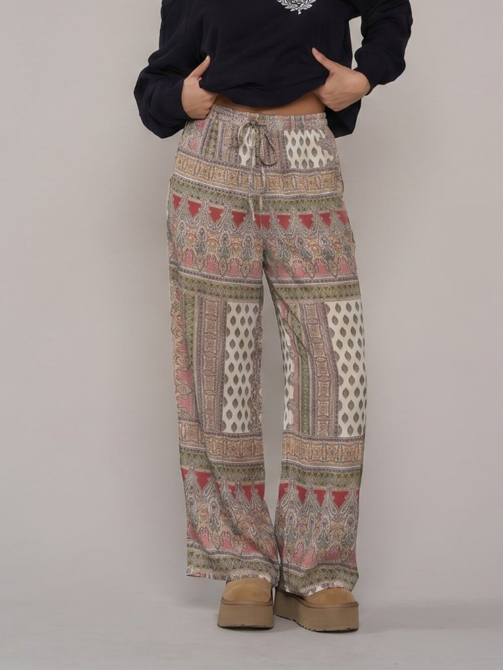 River + Sky Bohemian Eco Satin Silky Paisley Up All Night Pants NEW L $178 CHIC